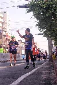 BIB: 22152
                            <button type="button" onclick="openModal(3752923)" class="btn btn-primary btn-sm float-right btn-popup" data-toggle="modal" data-target=".modal-high-quality">
                        <i class="fas fa-shopping-cart"></i> Add to Cart
                    </button>
                                            <button type="button" onclick="isThisMe(3752923, true)" class="btn btn-success btn-sm float-right btn-popup btn-isme hidden" data-toggle="tooltip" data-placement="bottom" title="นี่คือรูปของคุณใช่ไหม คลิกที่นี่เพื่อเอาเข้าอัลบั้ม">
                        <i class="fas fa-plus"></i> Add to album
                    </button>
                    <button type="button" onclick="isThisMe(3752923, false)" class="btn btn-warning btn-sm float-right btn-popup btn-isnotme hidden">
                        <i class="fas fa-ban"></i> Remove from album
                    </button>